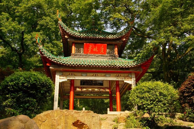 1、岳麓山