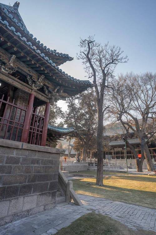 第三天:下午参观晋源区,在晋源区停留片刻后,乘大巴进入晋祠景区