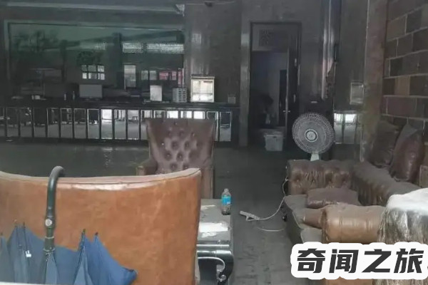 石家庄部队首长宾馆失手打翻酒杯被讹(石家庄哪个酒店被部队砸)