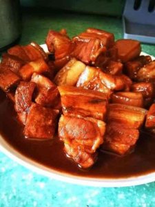 ​家常红烧肉正宗的做法（怎么做红烧肉好吃）