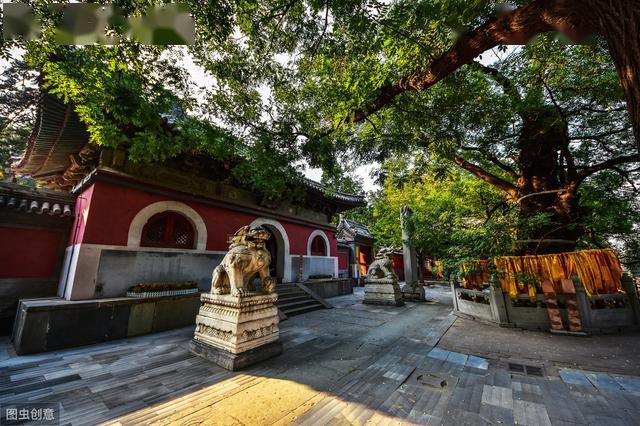 四、潭柘寺