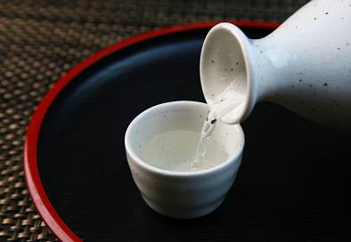老酒箱怎么做旧