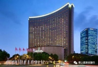 ​皇冠枣木杠52度酒价格_皇冠枣好吃吗