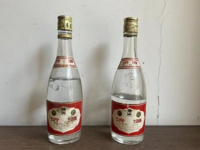 ​杏花村汾酒策划书  杏花村酒和汾酒是一个厂家吗