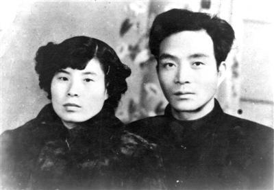 郭晓东第一次给老婆收拾行李（郭晓东41岁的老婆能随时撒娇）(12)