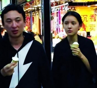 ​张予曦当年微博给王思聪秀恩爱（34人间清醒）