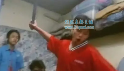 ​秀茂坪烧尸案始末 电影《三五成群》