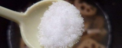 ​用盐可以洗脸么