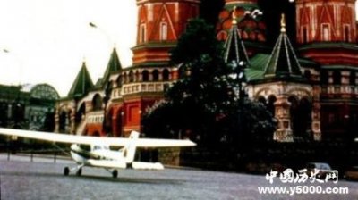 ​1987红场飞机事件：19岁西德青年冲破苏联防空网