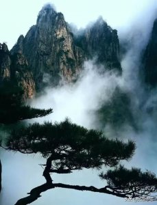 ​三山五岳是哪些山（三山五岳中的“三山”指哪三座山？）