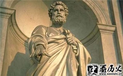 ​柏拉图和亚里士多德观点有何不同