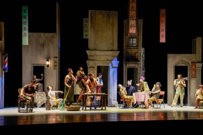 ​大热舞剧《咏春》香港首演！汪明荃、黄百鸣现身捧场