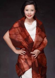 ​龚琳娜（中国新艺术音乐女歌唱家、创始人）