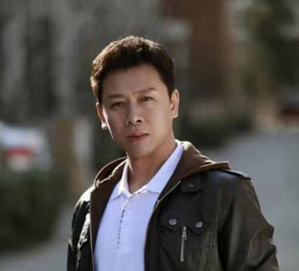 ​胡亚捷（中国内地男演员）