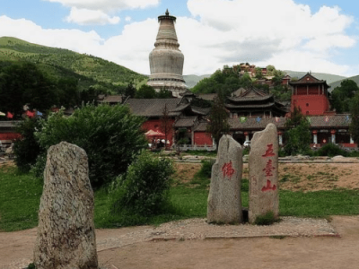 ​中国十大著名佛教名山（中国佛教名山有哪些）