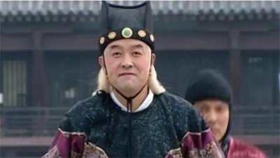 ​朝廷的太监的历史由来 皇上称呼太监为什么
