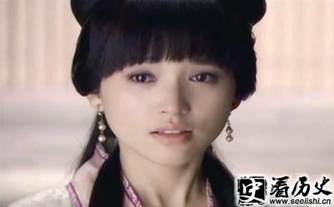 电视剧《神话》吕素扮演者