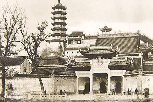 《白蛇传》的原版故事白素贞差点吃了许仙?