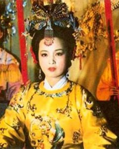 ​贾元春简介（贾元春身份高贵的贤德妃）