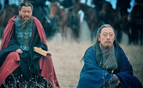 曹操为什么会放过司马懿,却杀了杨修?
