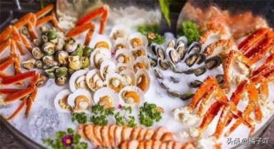 ​吃海鲜适合喝白葡萄酒(吃海鲜喝白葡萄酒还是红葡萄酒?)