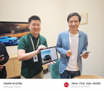​雷军直播买理想L6 Max：理想销售用的都是小米手机