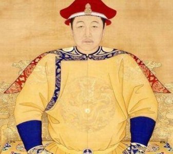 ​康熙和顺治皇帝相比 两人谁更强一些