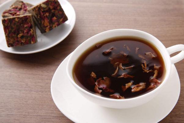 红糖姜茶是活血还是止血的 月经喝红糖姜茶好吗 红糖姜茶是活血还是止血的 月经喝红糖姜茶好吗