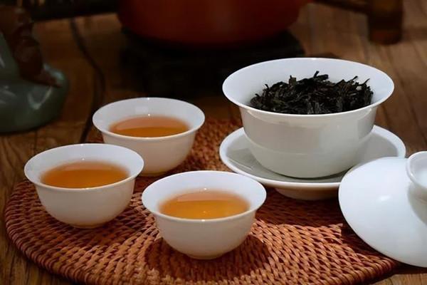 乌龙茶可以抗癌吗 乌龙茶可以降血脂吗 乌龙茶可以抗癌吗 乌龙茶可以降血脂吗