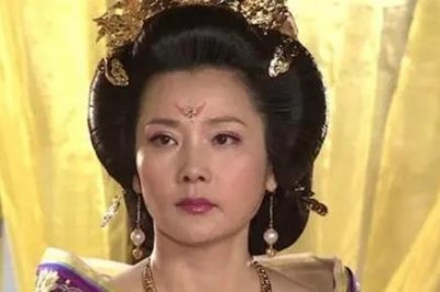 ​杨玉环为何受宠，和武惠妃有什么关系？