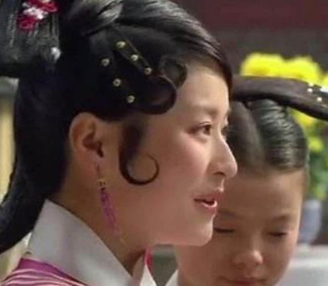 《甄嬛传》中的夏冬春,其实是个没脑子的女人