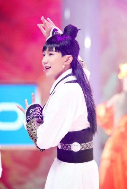 《王牌对王牌4》首发阵容,王源娜娜缺席,大长腿女神加入