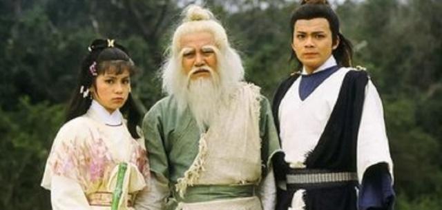 《射雕英雄传》中武功最高的人,不是郭靖不是五毒,而是他
