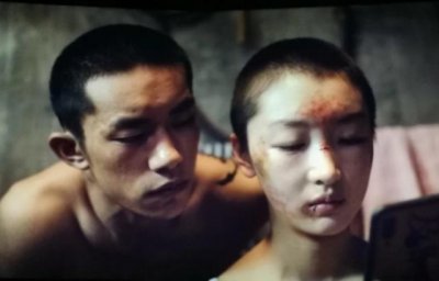 ​《少年的你》两个结局，导演透露原因，保留了暖心