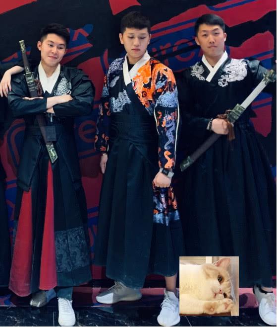 变形计:四大主人公近况,王境泽成“汉服少年”,韩安冉变化惊人