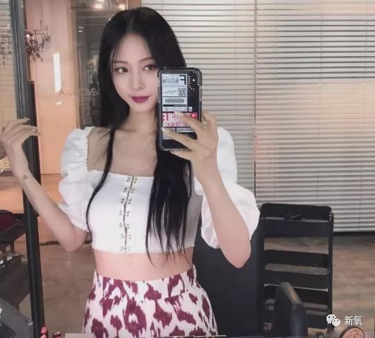 娱乐圈第一代人造美女，因为乱填充翻车了？