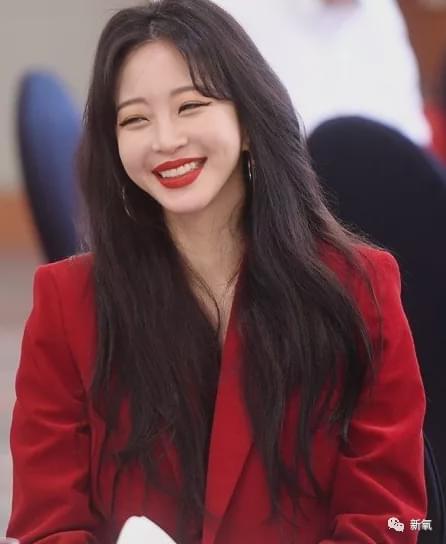 娱乐圈第一代人造美女，因为乱填充翻车了？