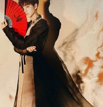TFBOYS出道五周年中国风写真曝光,厉害了!我的翩翩少年郎
