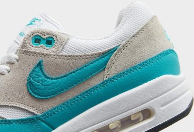 ​Tiffany 蓝配色又来了！ 全新 Nike Air Max 90 曝光！