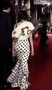 ​迪丽热巴蝴蝶臀, 李菲儿柯基臀, 都比不上她的冬瓜臀?