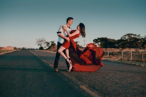 修复夫妻关系十大步骤 修复夫妻关系十大步骤