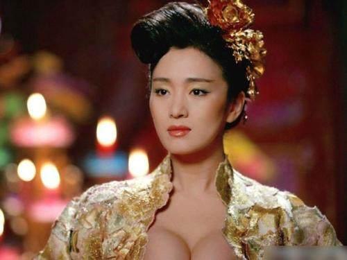 你知道吗?原来这些明星都不是中国籍!