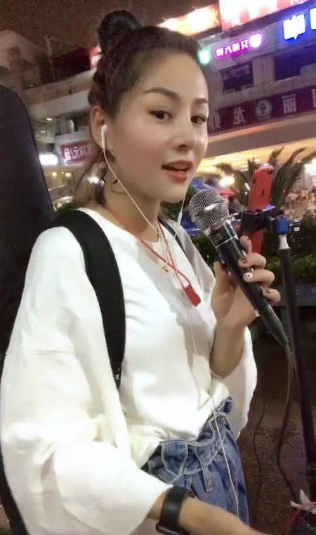 你知道花姐火了,可你知道花姐背后的故事吗?