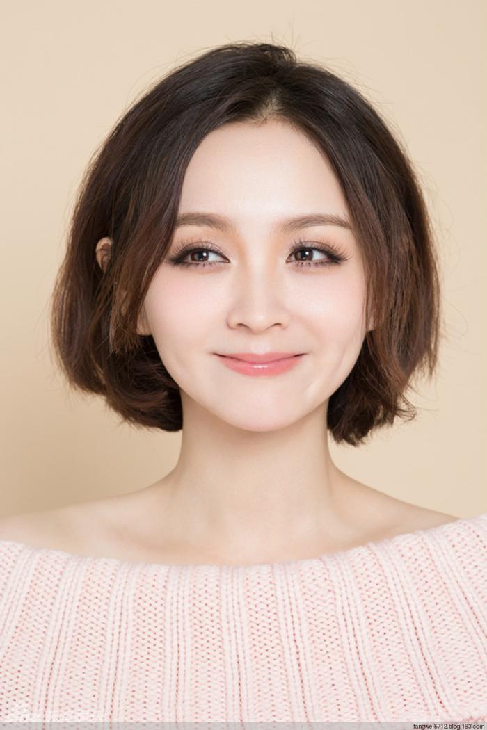她被骗生子,做了单亲妈妈后复出娱乐圈得豪车,现在狂追马天宇