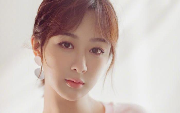 杨紫大名喊做杨旎奥,谁关注到“林妙妙”本名?这回大家不淡定了