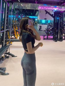​女装速干衣，女性运动达人都喜欢（值得买女性达人都喜欢的速干衣）