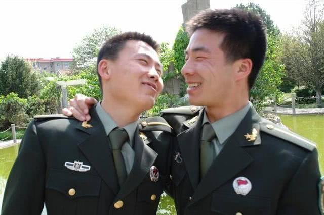 大学生入伍后，学籍保留多久？这些冷知识有些人真不懂