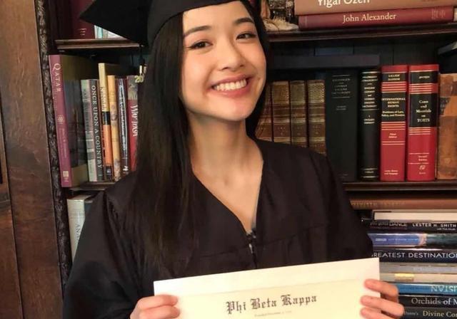有种“不公平”叫陈冲,亲生女儿颜值惊人,被弃养的女儿生活如何