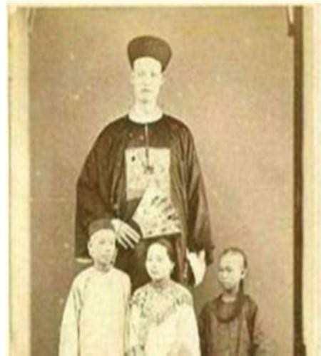 活了256岁的人,历史上真实记载,经历年代让人叹为观止