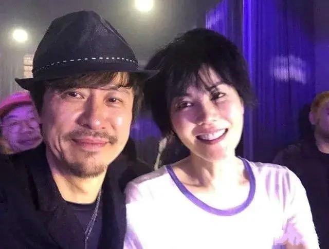 跟范晓萱唱《健康歌》的解晓东，近照真胖成爷爷了，可他才51岁